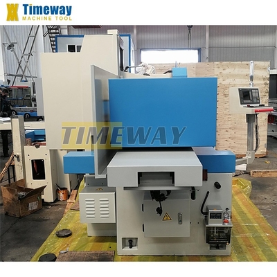 High Precision Saddle Moving Type Surface Grinding Machine voor het slijpen lengte van 580 mm