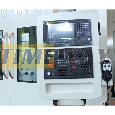 1360x700 Tafelgrootte VMC1270G Verticaal bewerkingscentrum voor CNC-bewerking met hoge precisie