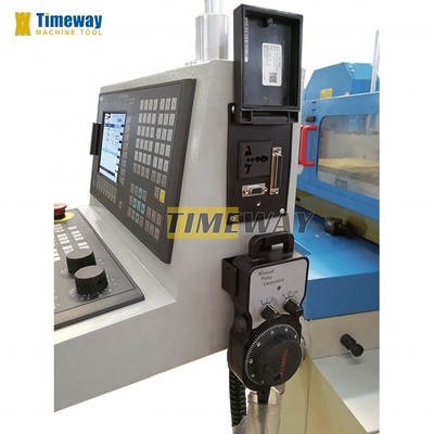 1.5kW CNC zadel bewegende oppervlakte slijpmachine SG-2050CNC2 voor precisiebewerking