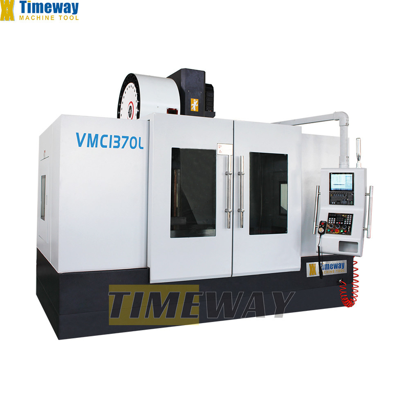 Automatisch VMC1370L Verticaal Machine Center met BT50 ATC 24 Tools en 700mm Table Travel